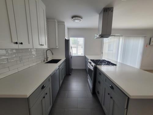 9646 Lucerne Avenue #2X1 - Photo 4 of 11