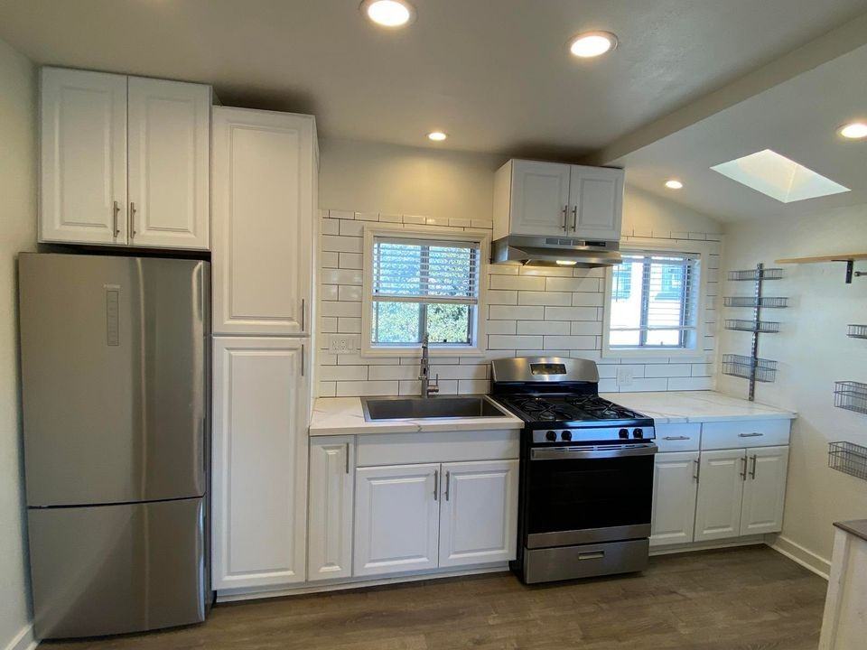 765 Walnut Avenue #761 - Photo 4 of 10