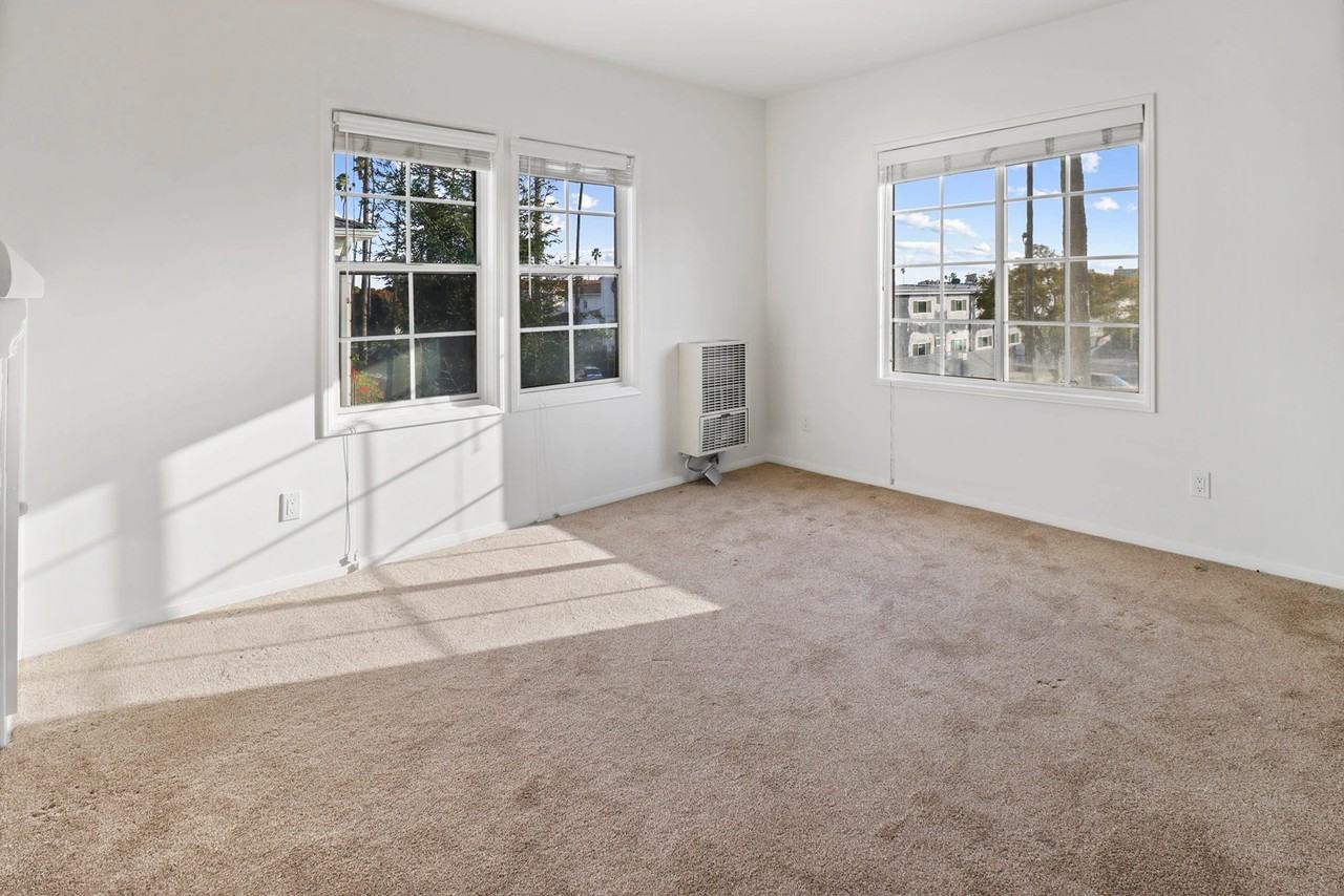 1221 19th Street #1223A - Photo 5 of 20