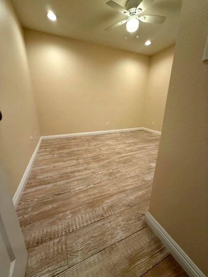 3934 West 28th Street #3934 - Photo 6 of 17