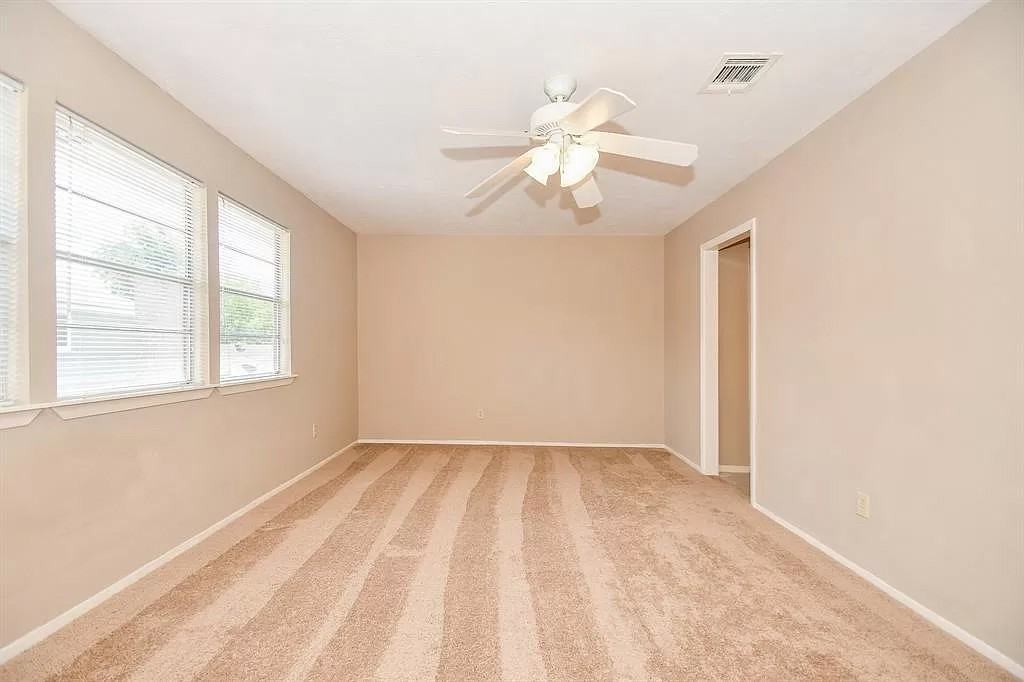 10807 Sugar Hill Dr #NA - Photo 2 of 32