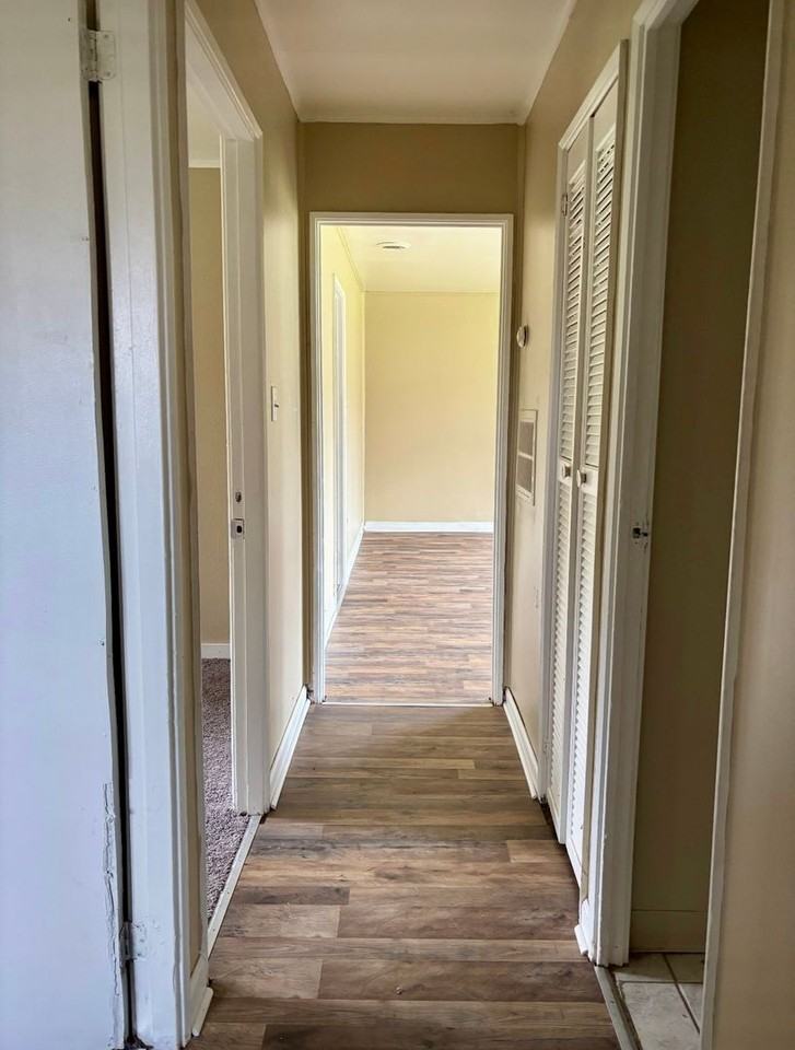 3080 Mcclelland Avenue - Photo 3 of 10