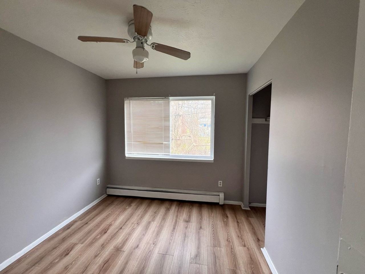 Affordable Apartment Living in Prime Cleveland Location! - Photo 2 of 6