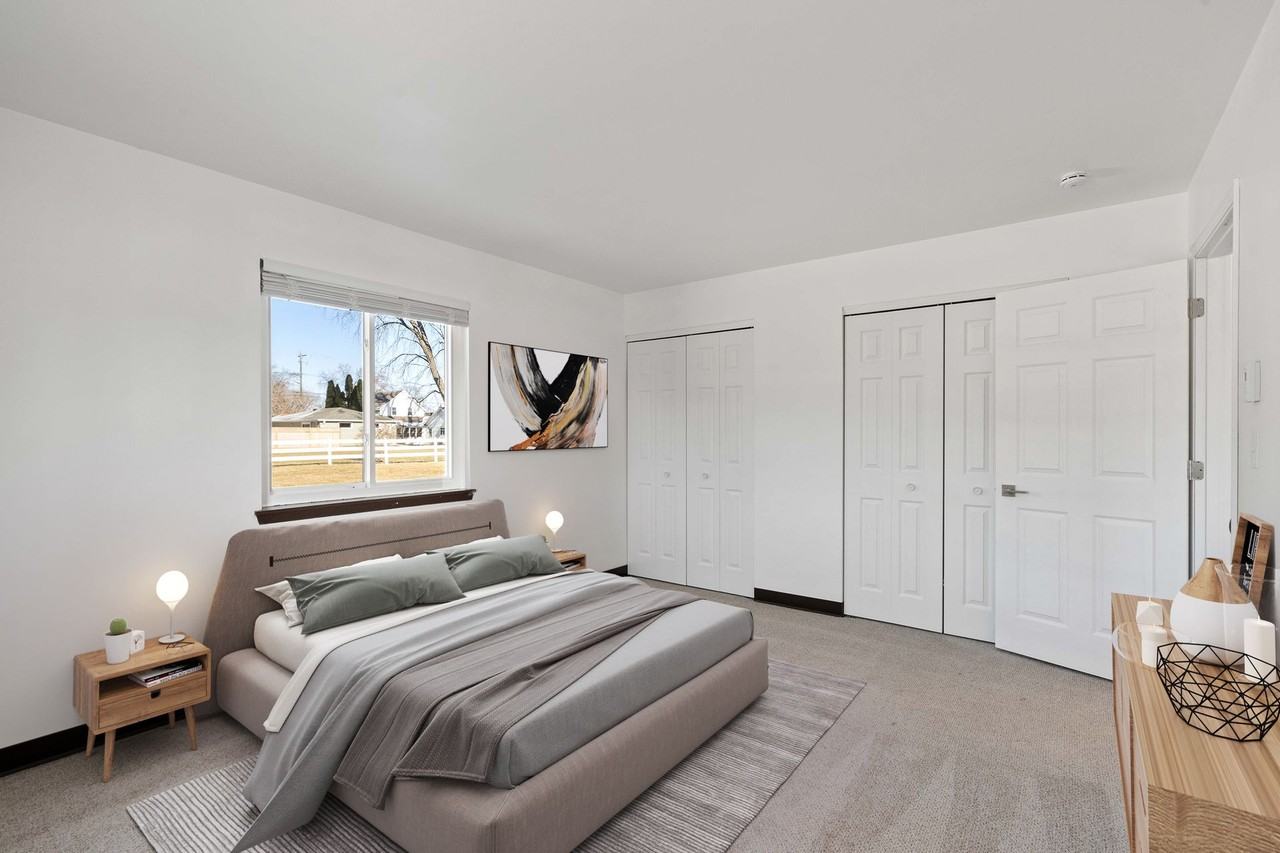 Hillcrest Apartments - Photo 2 of 15