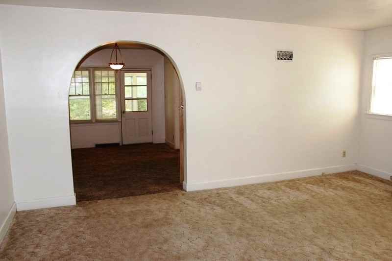 814 Sunset Avenue - Photo 7 of 45