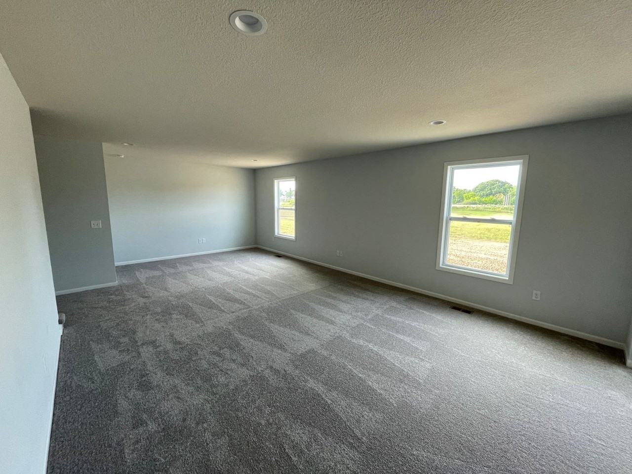 1646 Teniente Court - Photo 3 of 26