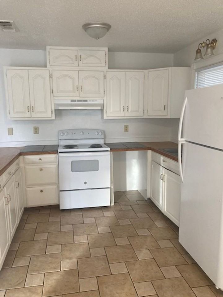 2809 54th Ave - Photo 3 of 13