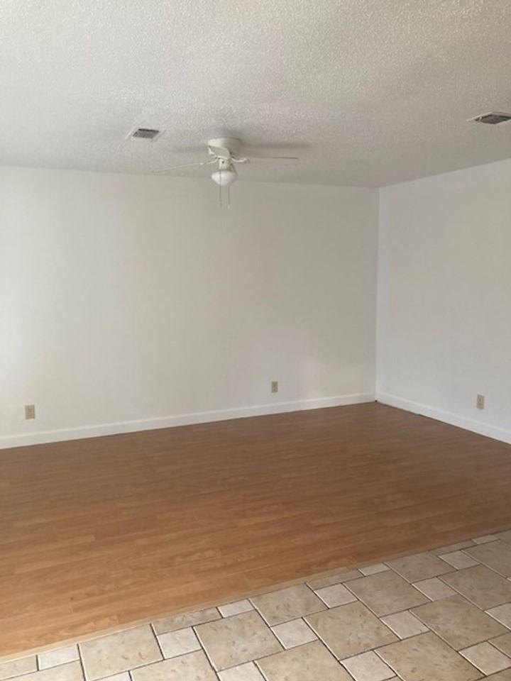 2809 54th Ave - Photo 5 of 13