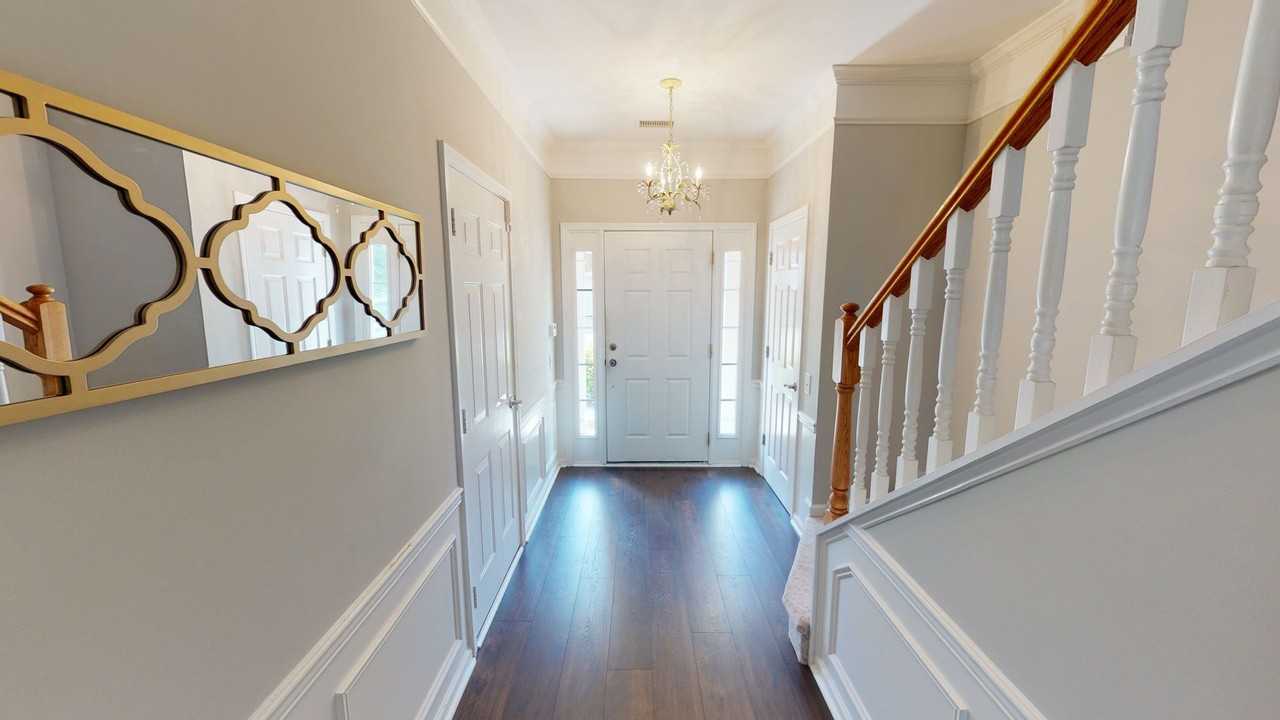 5532 Werburgh St - Photo 4 of 37