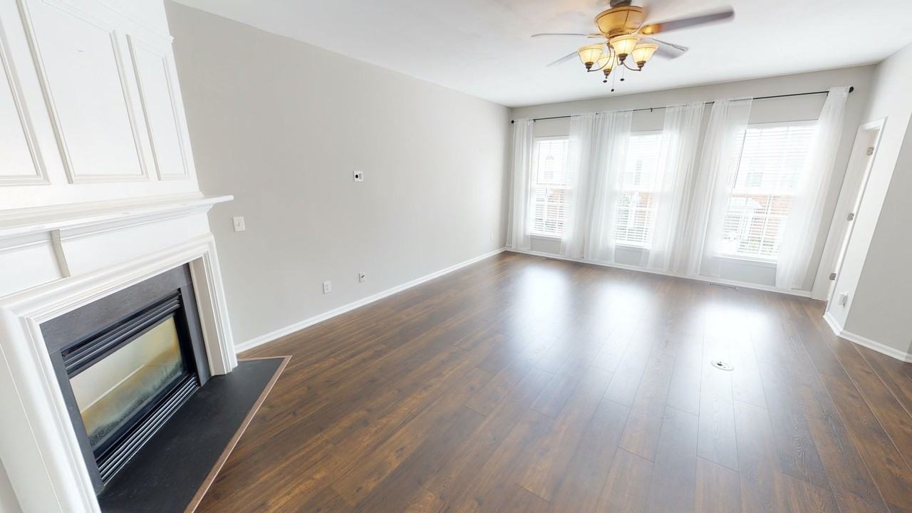 5532 Werburgh St - Photo 6 of 37