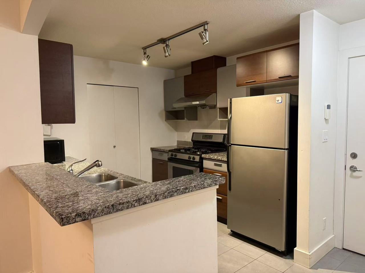 6033 Katsura Street #1xx - Photo 3 of 11