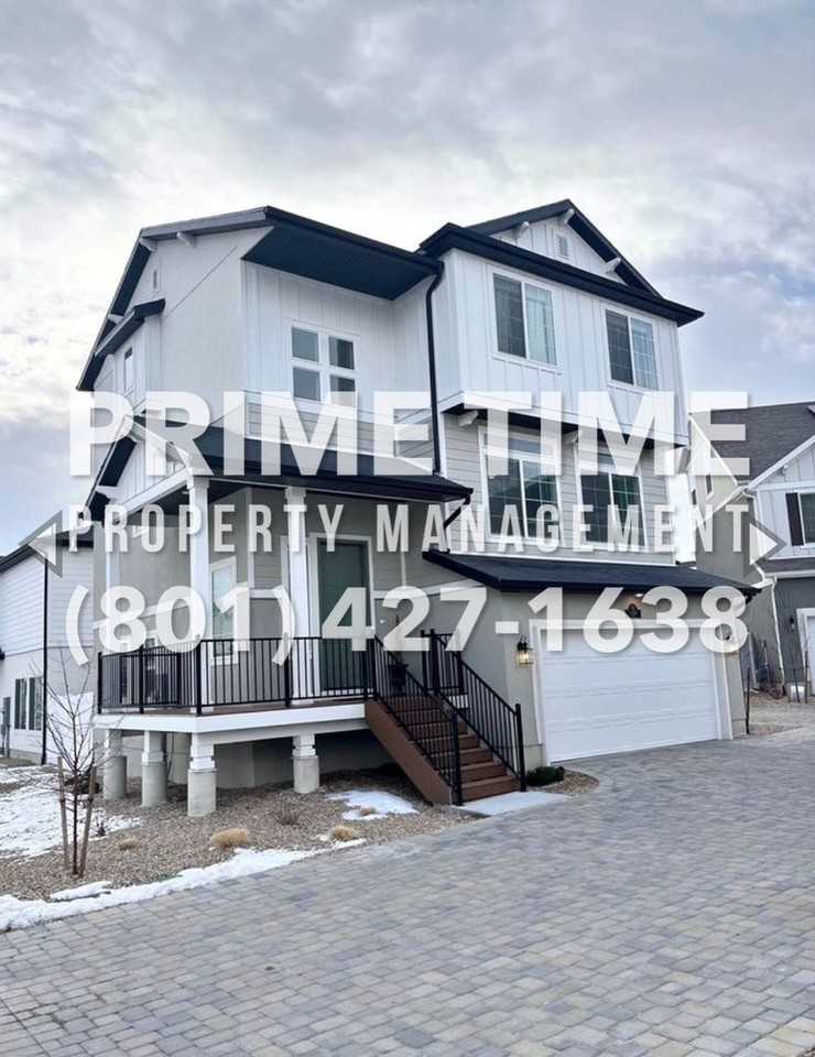 139 East Polaris Drive