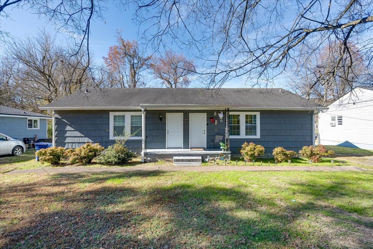 5219 Cheryl Lane - Photo 3 of 34