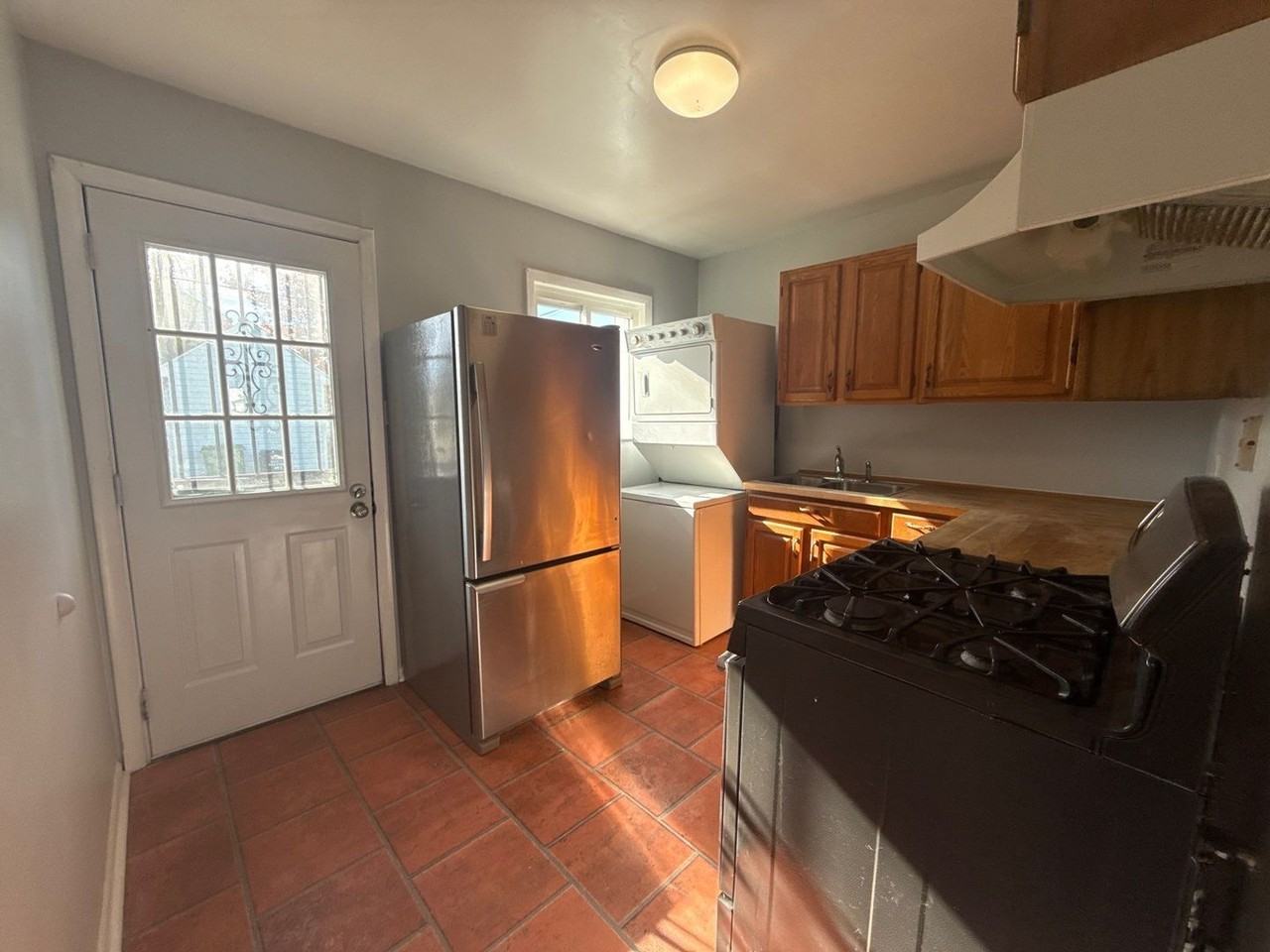 6545 Baltimore Avenue - Photo 7 of 11