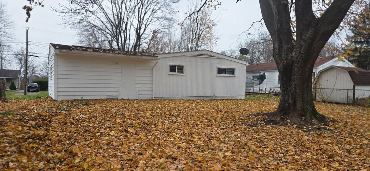 1793 Sheffield Dr - Photo 6 of 44