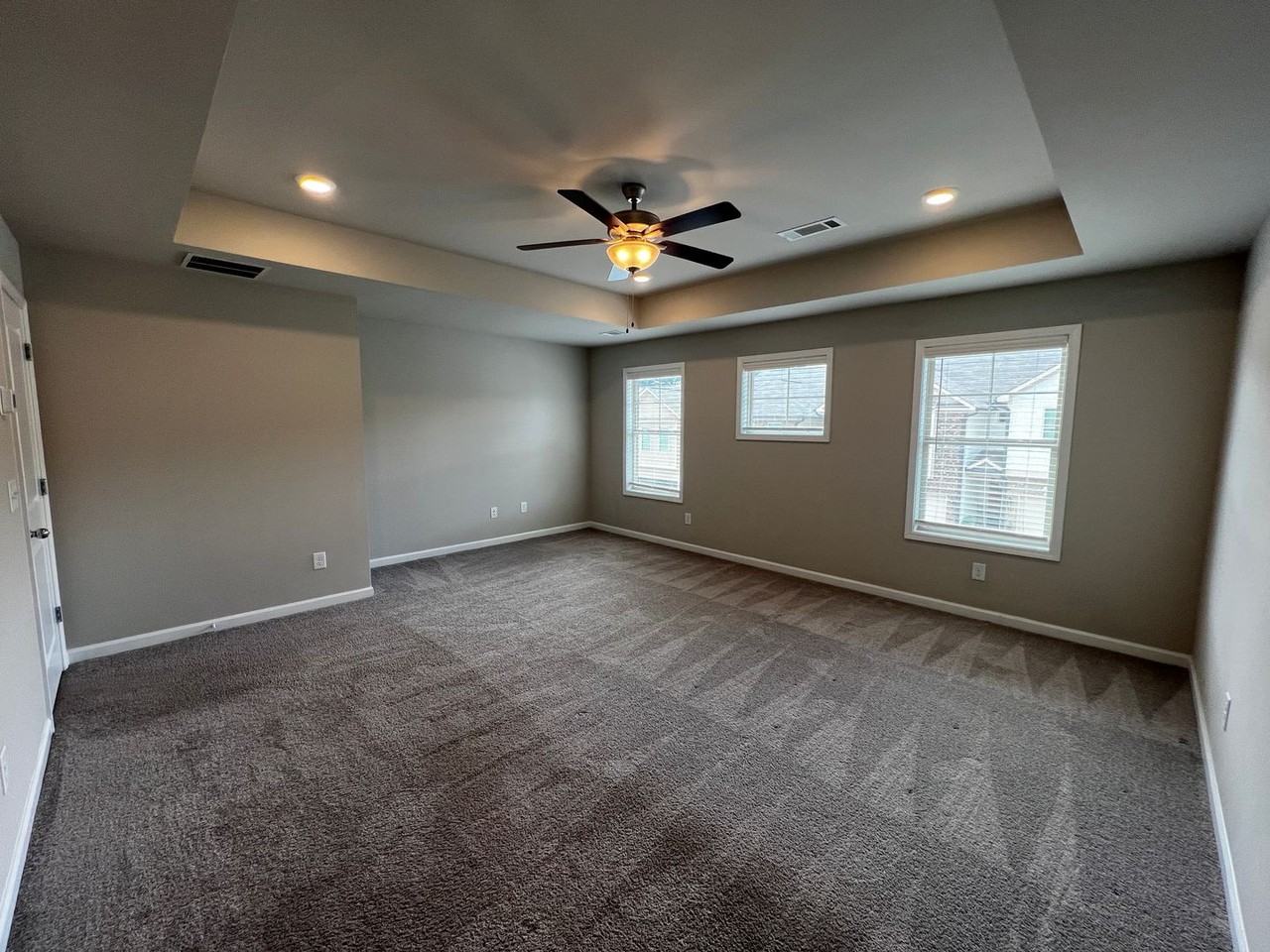 34 Dewey Rd - Photo 7 of 9