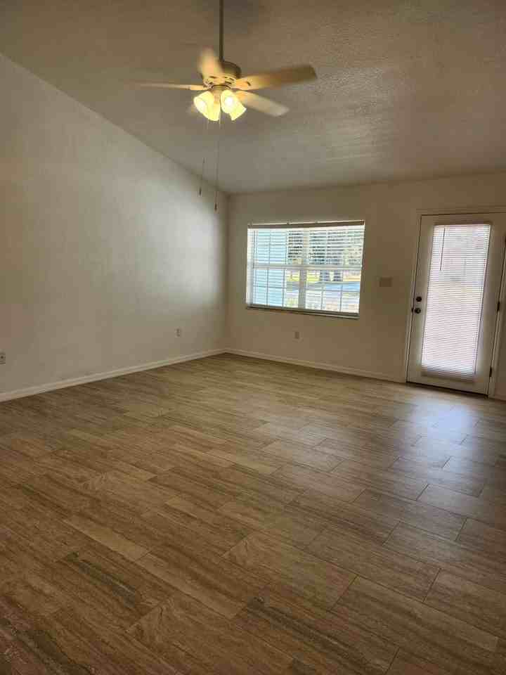 26552 Nordic Way - Photo 3 of 16