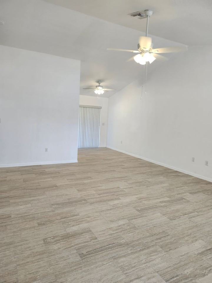 26552 Nordic Way - Photo 4 of 16