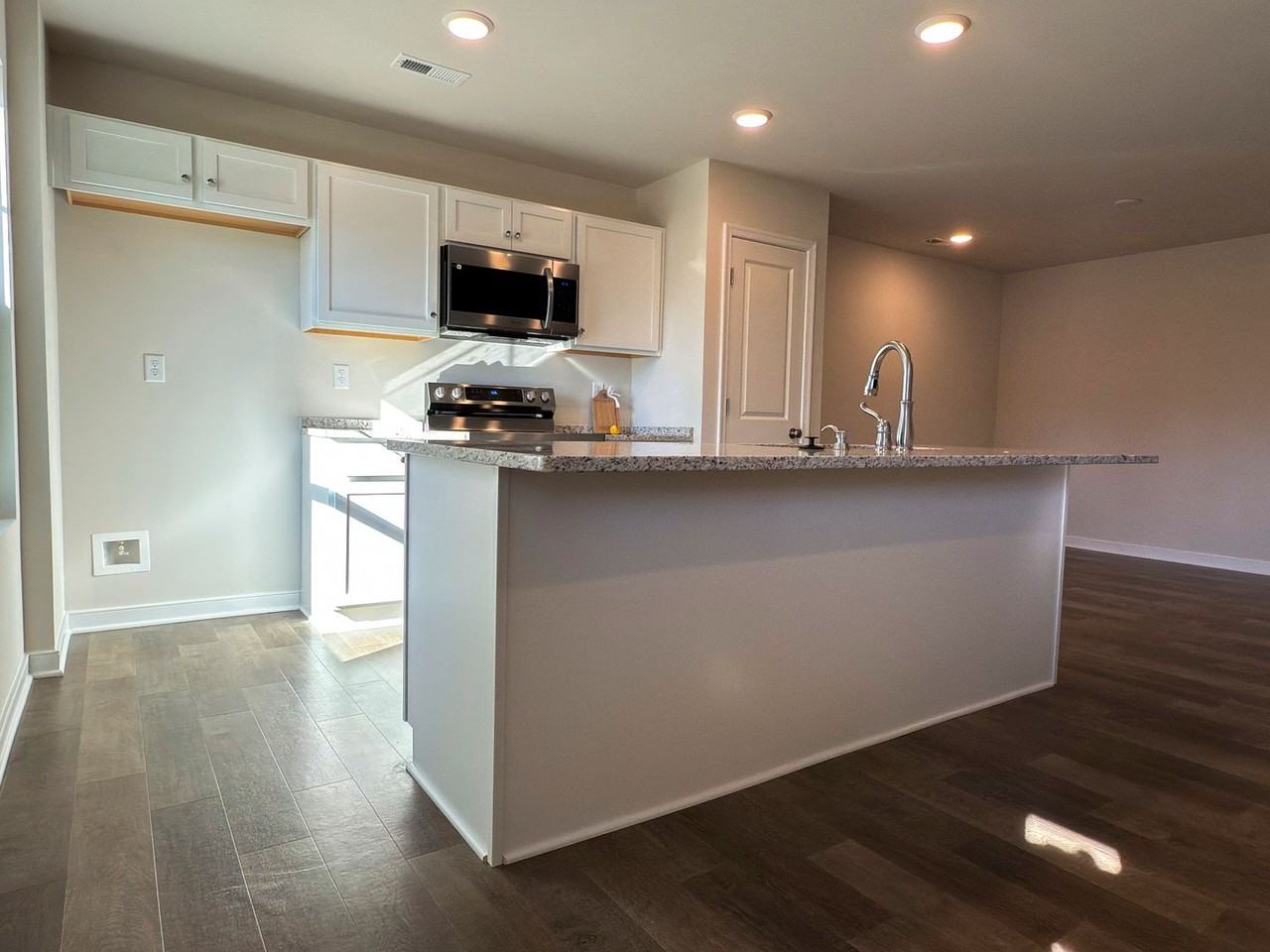 14639 Hancock Towns Drive - Photo 4 of 27