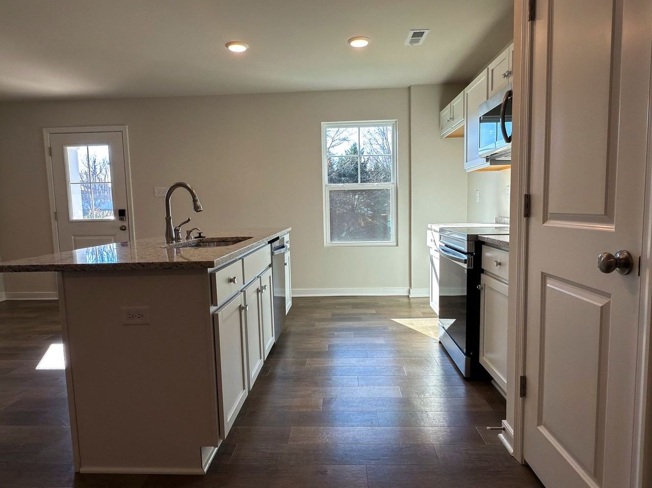 14639 Hancock Towns Drive - Photo 6 of 27