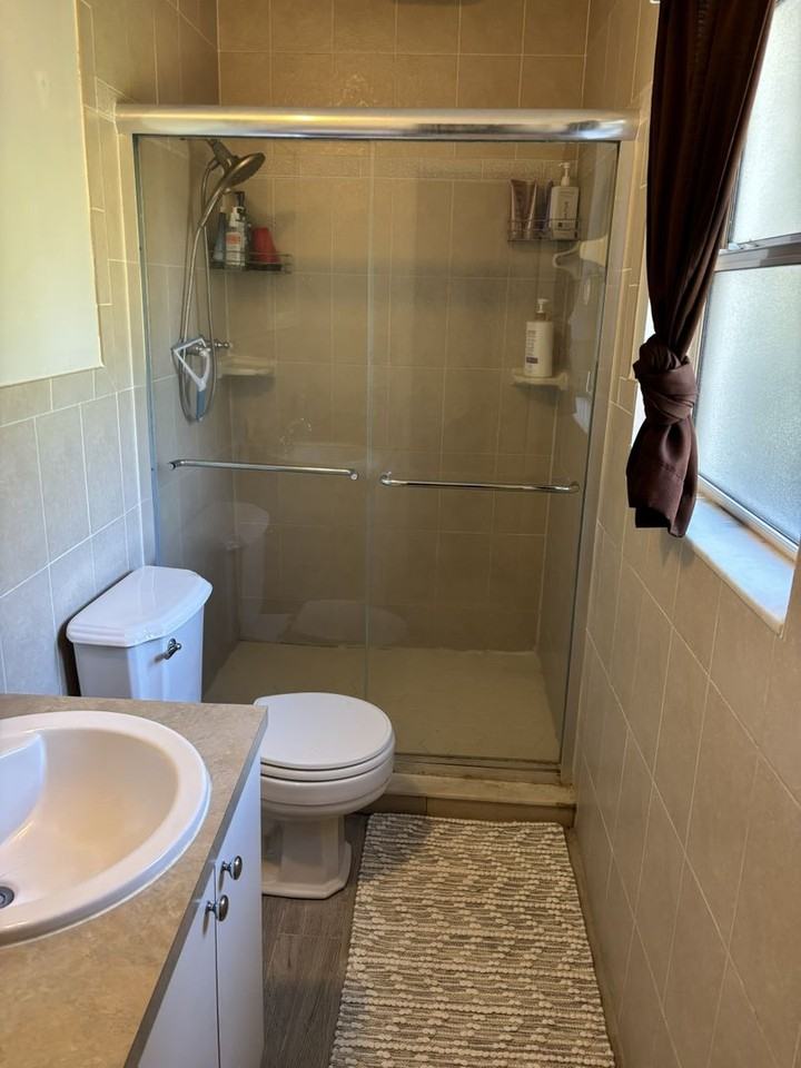 6106 Lawncrest Place - Photo 6 of 12