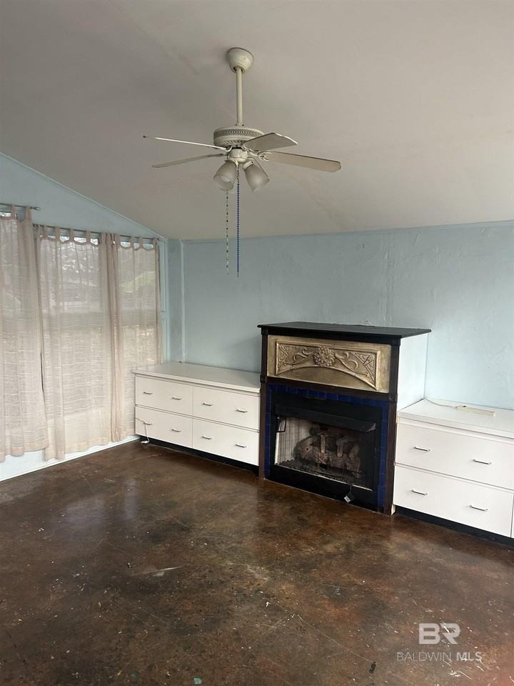 22985 High Ridge Rd - Photo 3 of 6