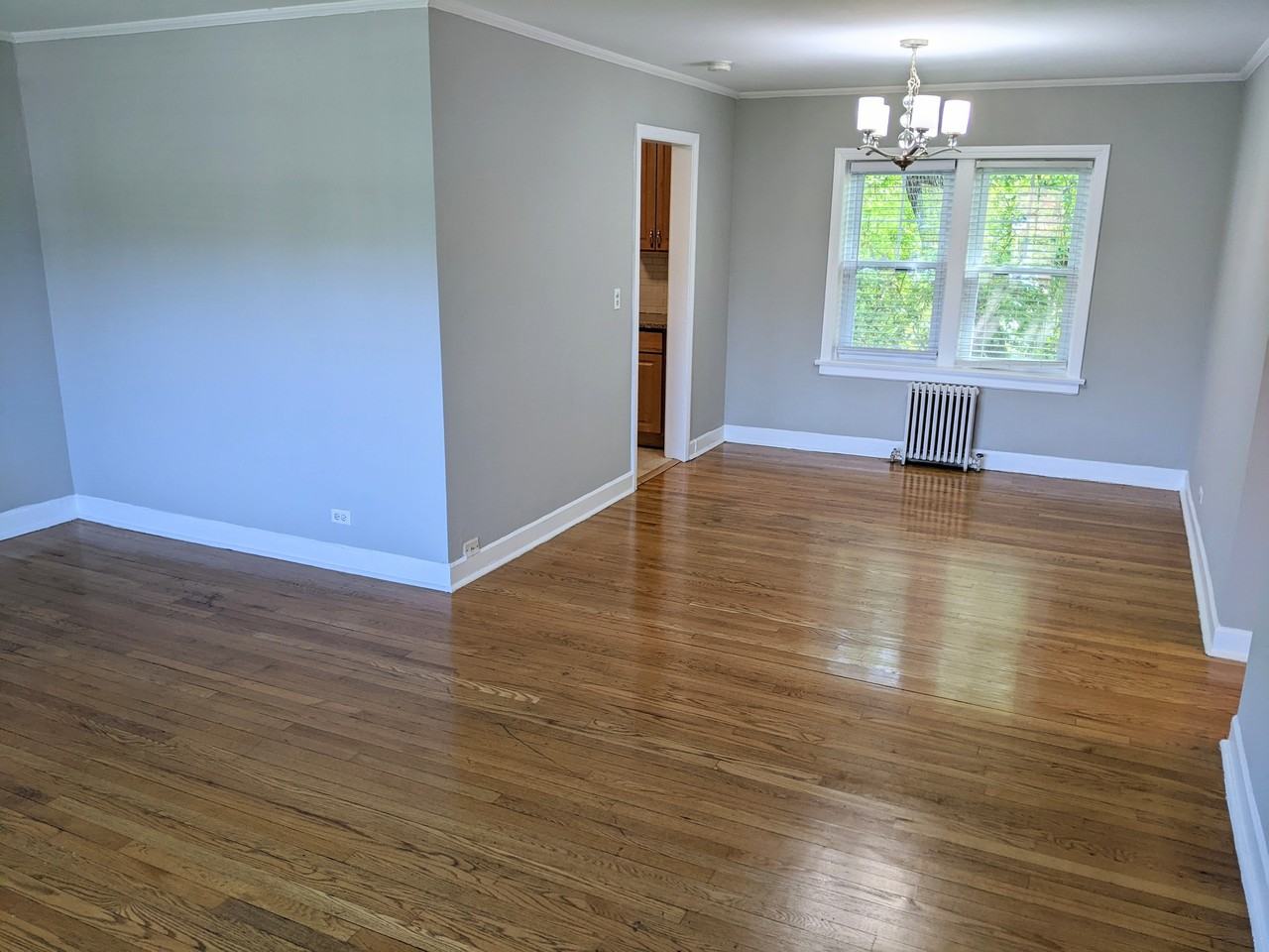 1216 Harvard Ter #18-2 - Photo 7 of 10