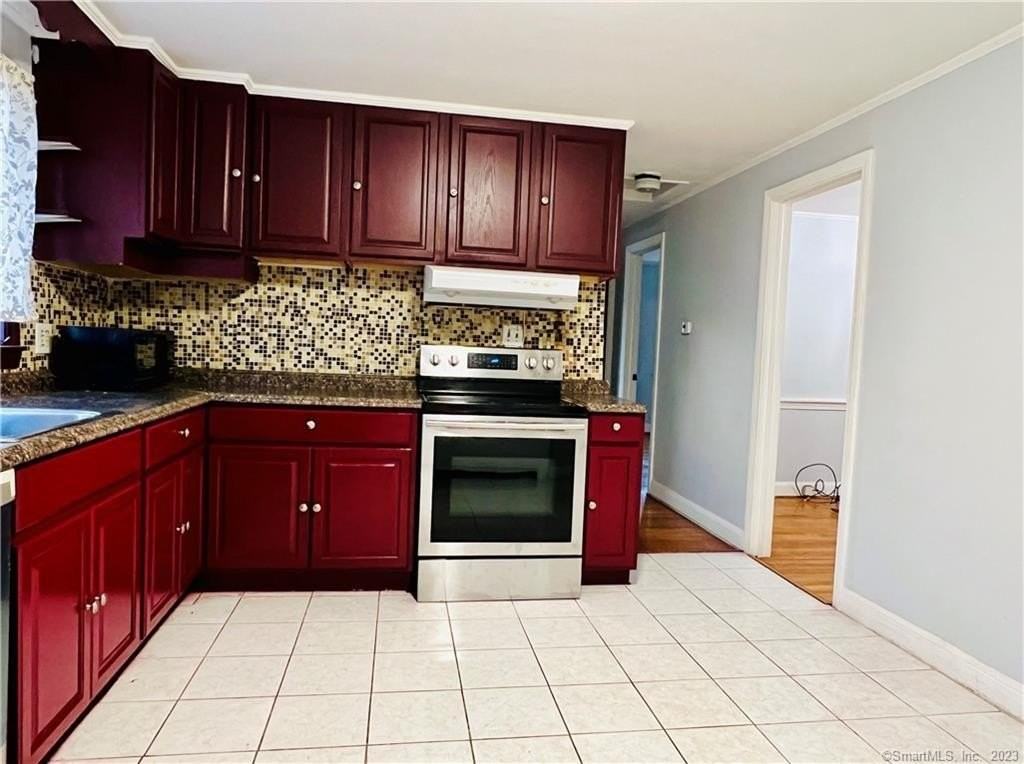 3 Elm Dr - Photo 7 of 22