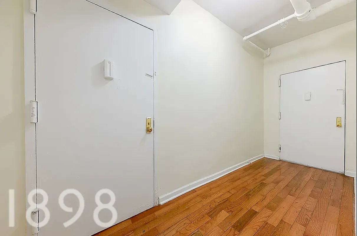 32-42 33rd Street #BSMT - Photo 2 of 7