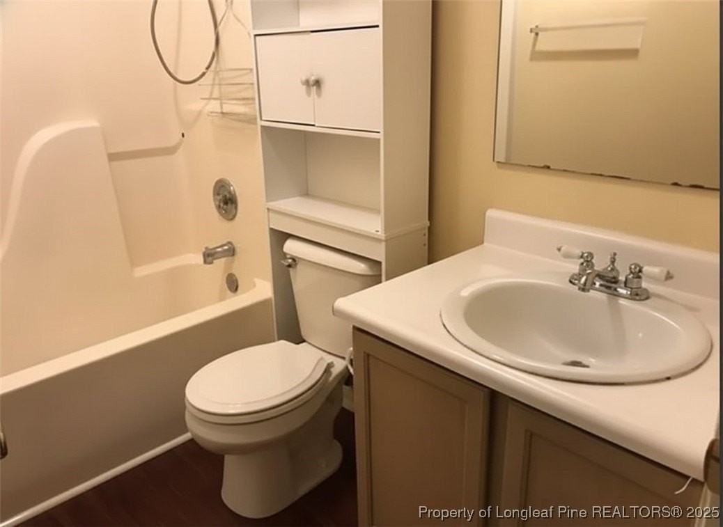 3514 Clovis Ct - Photo 6 of 11