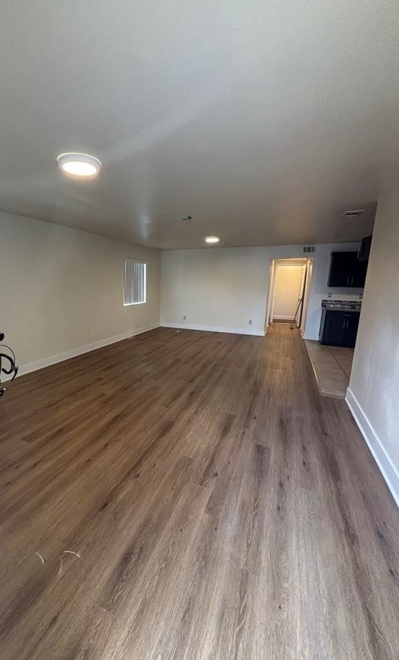 666 East 115th Street - Photo 2 of 16