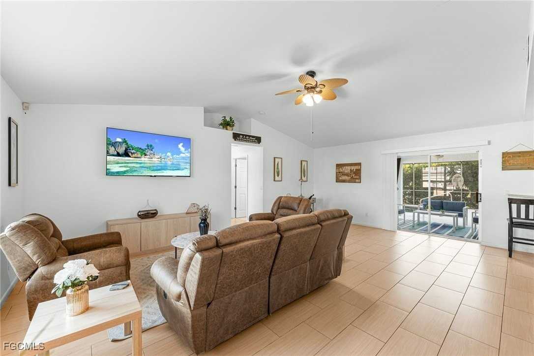 8468 Grove Road - Photo 3 of 24