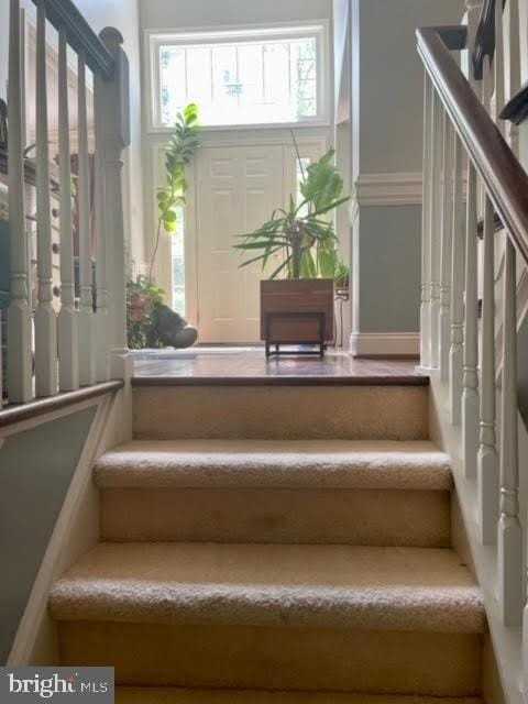 55 Wincrest Dr - Photo 6 of 30