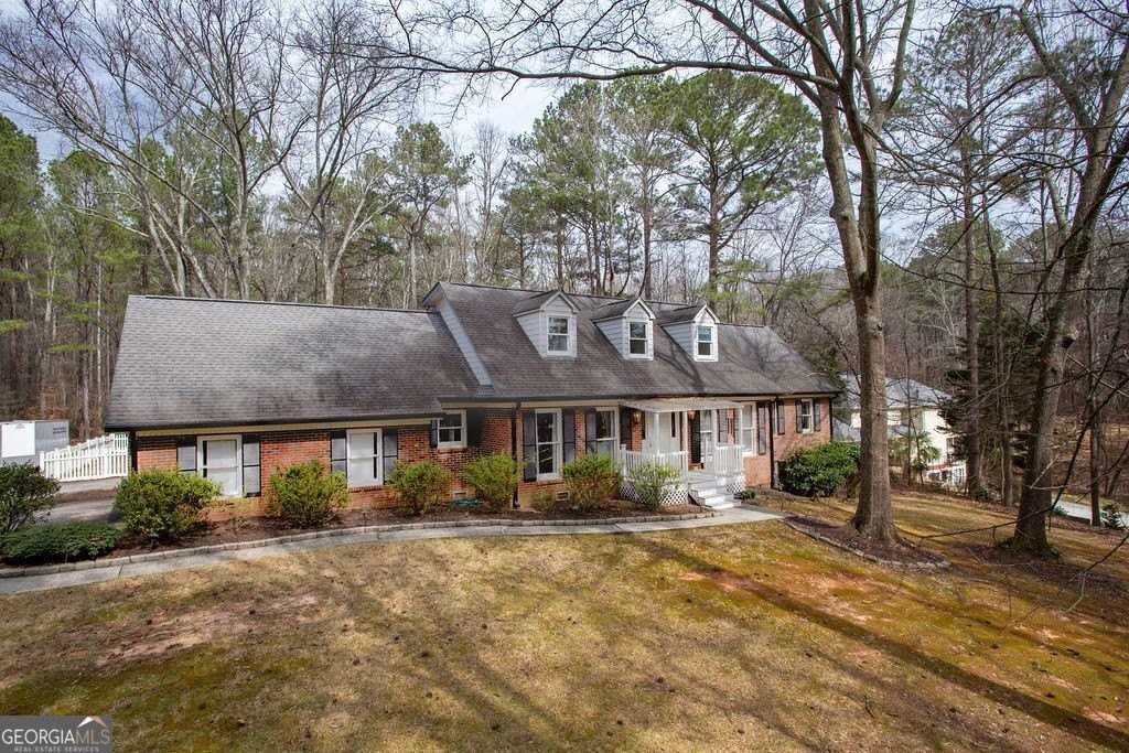 297 Graves Road - Photo 2 of 18