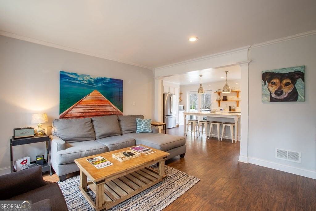 297 Graves Road - Photo 7 of 18