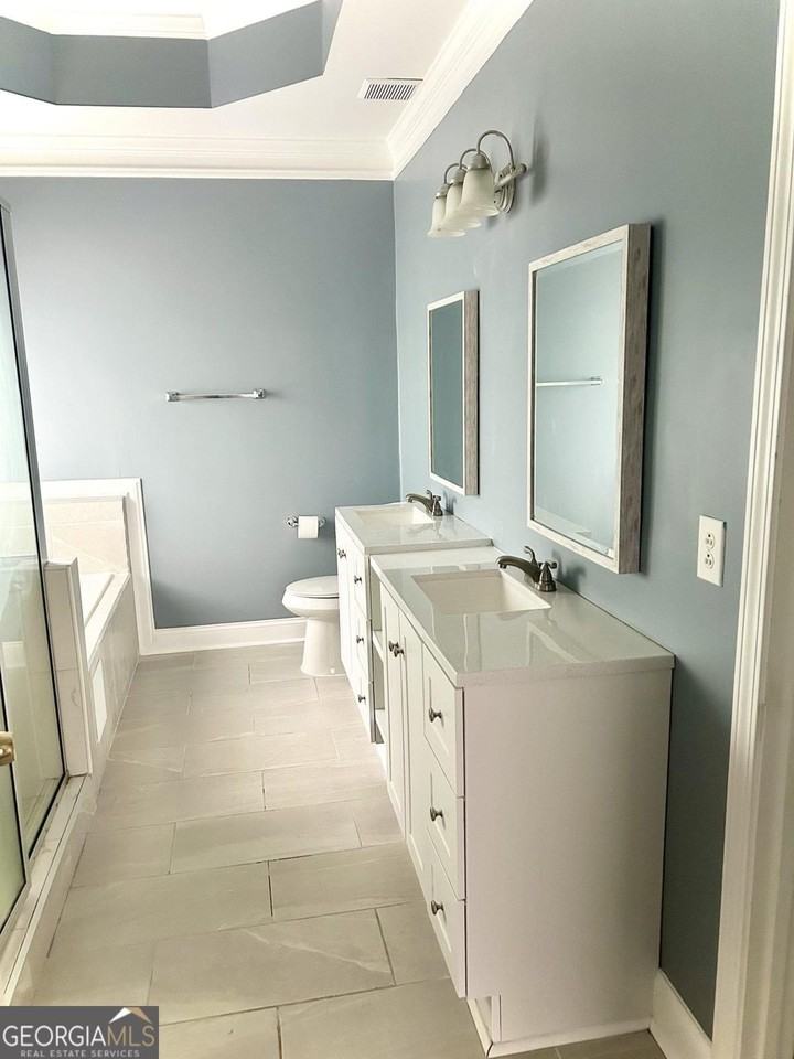 971 Martin St Se - Photo 6 of 12