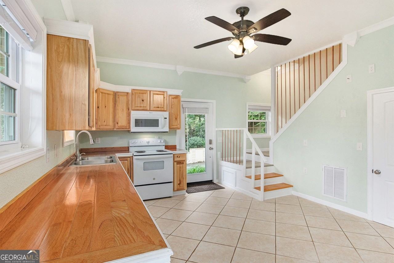 96 Saddle Gap Drive - Photo 5 of 17