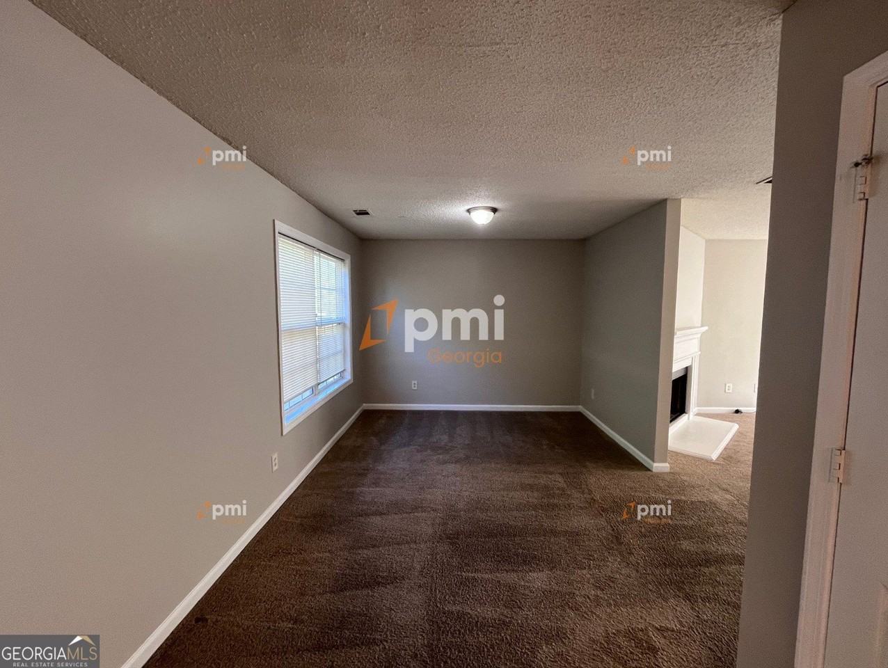 2015 Ivy Ln - Photo 7 of 18