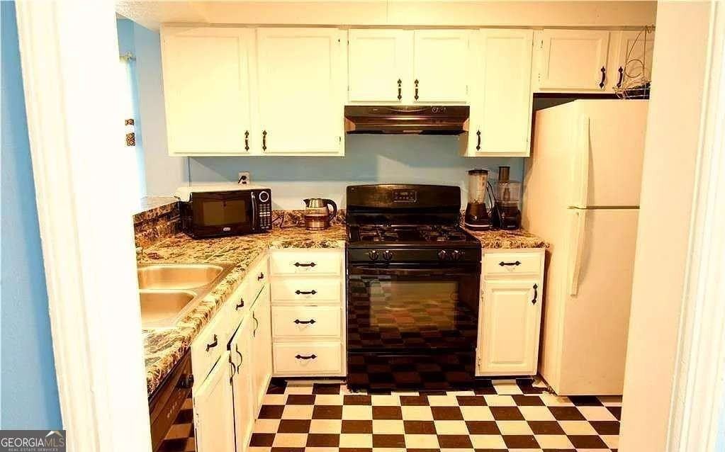 852 Glynn Oaks Dr - Photo 3 of 14