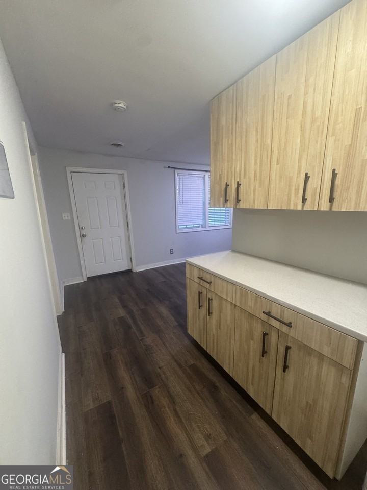 34 South Williams Street - Photo 7 of 13