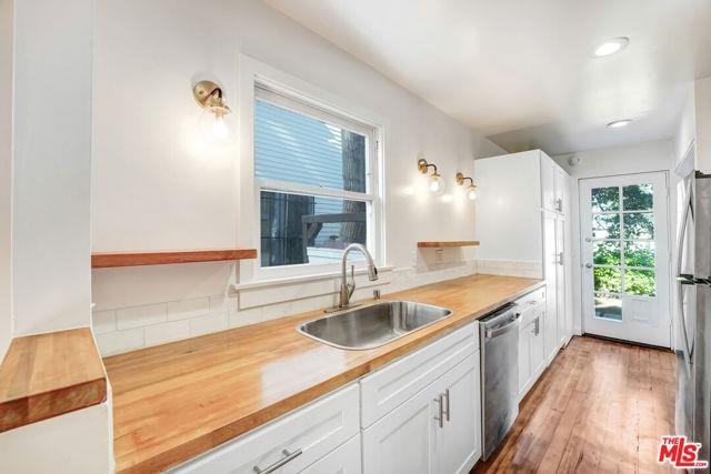 219 Market Street - Photo 3 of 8