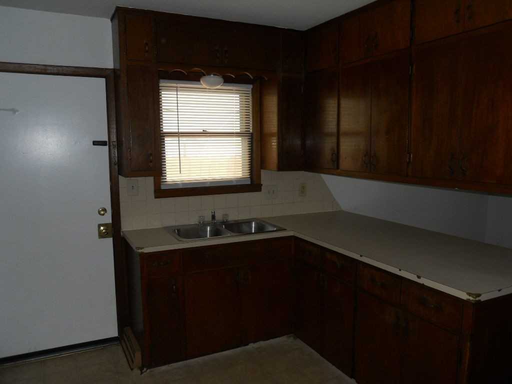 1730 Kentucky St #C - Photo 5 of 8