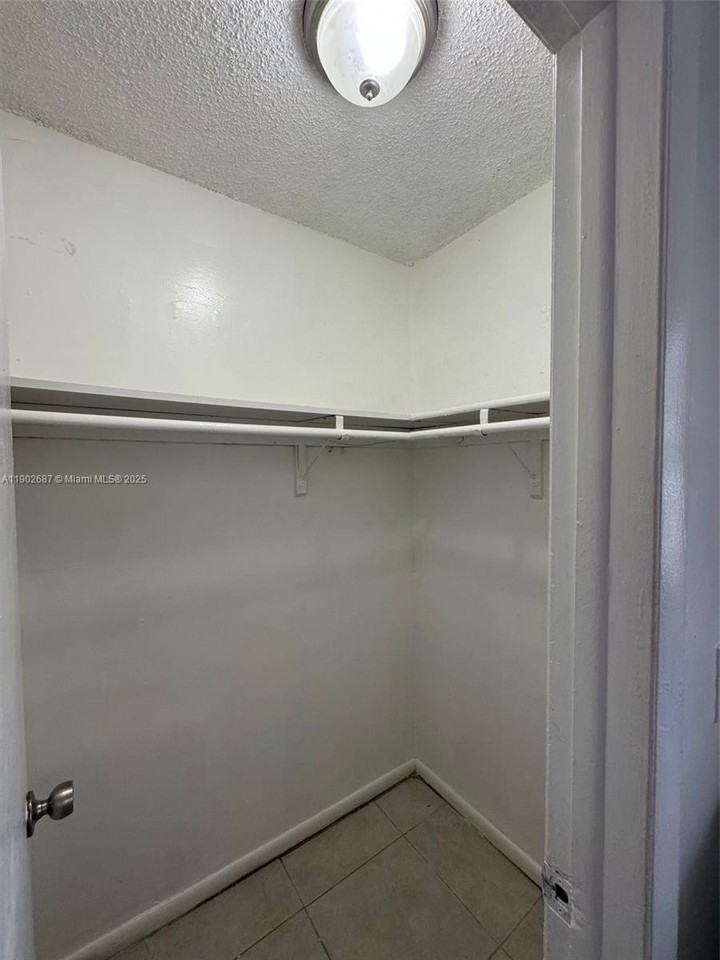 1503 Nw 207th St #141 - Photo 7 of 9