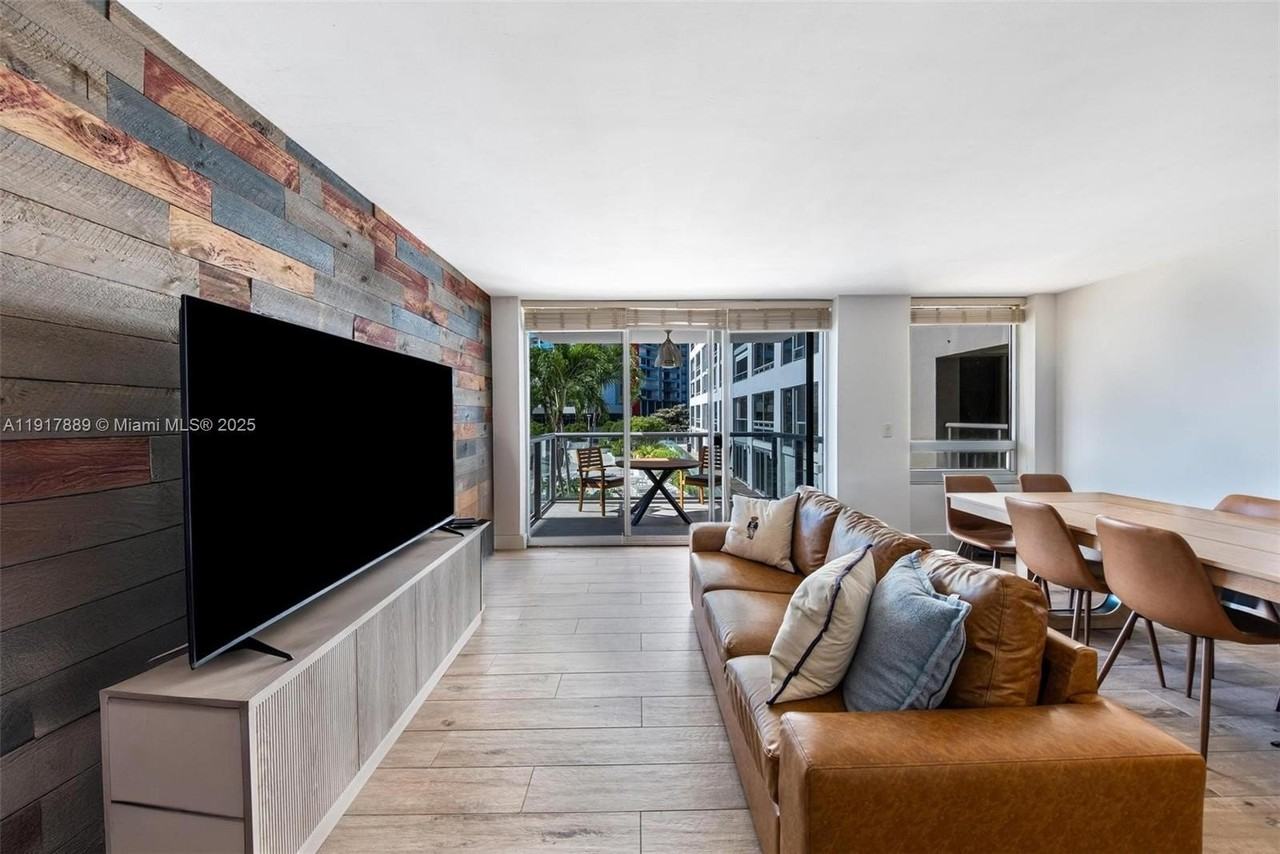 1541 Brickell Ave #C406 - Photo 3 of 50