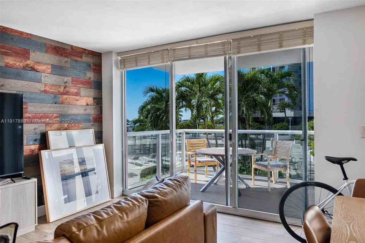 1541 Brickell Ave #C406 - Photo 6 of 50