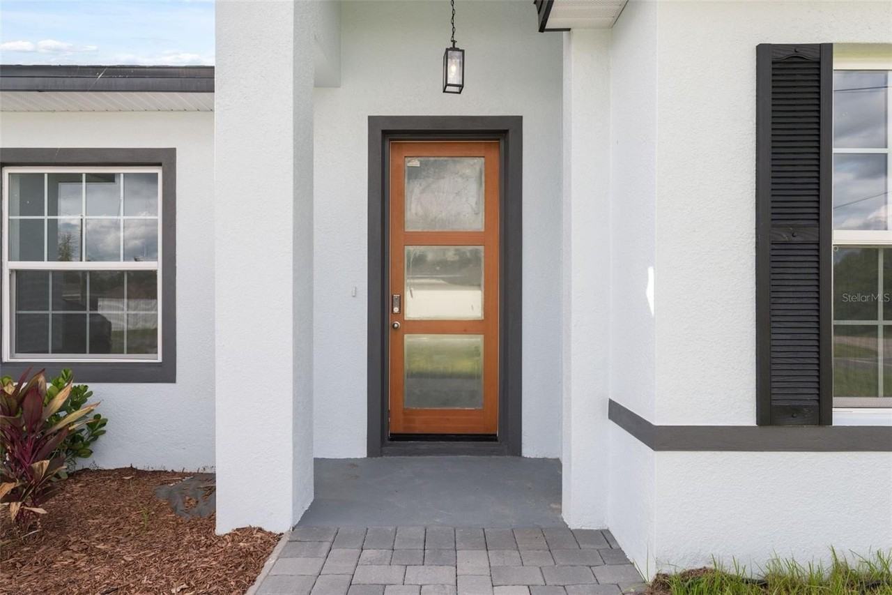 2273 Sw 158th Street Rd - Photo 7 of 32