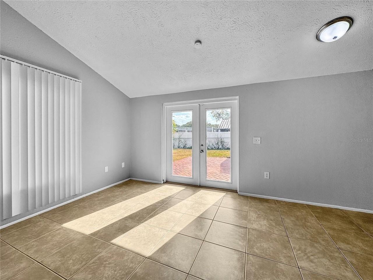 12028 Shadow Ridge Blvd - Photo 4 of 16