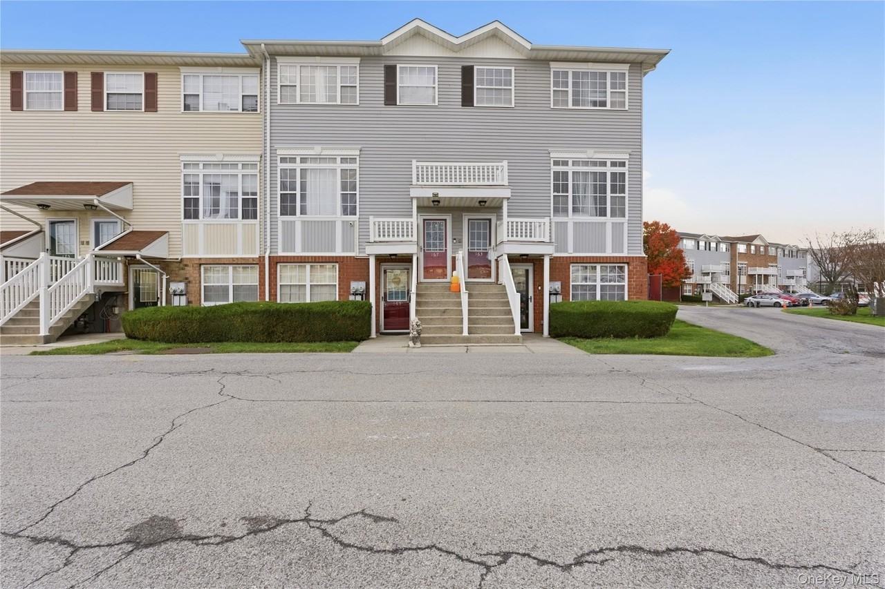 163 Surf Drive - Photo 2 of 24