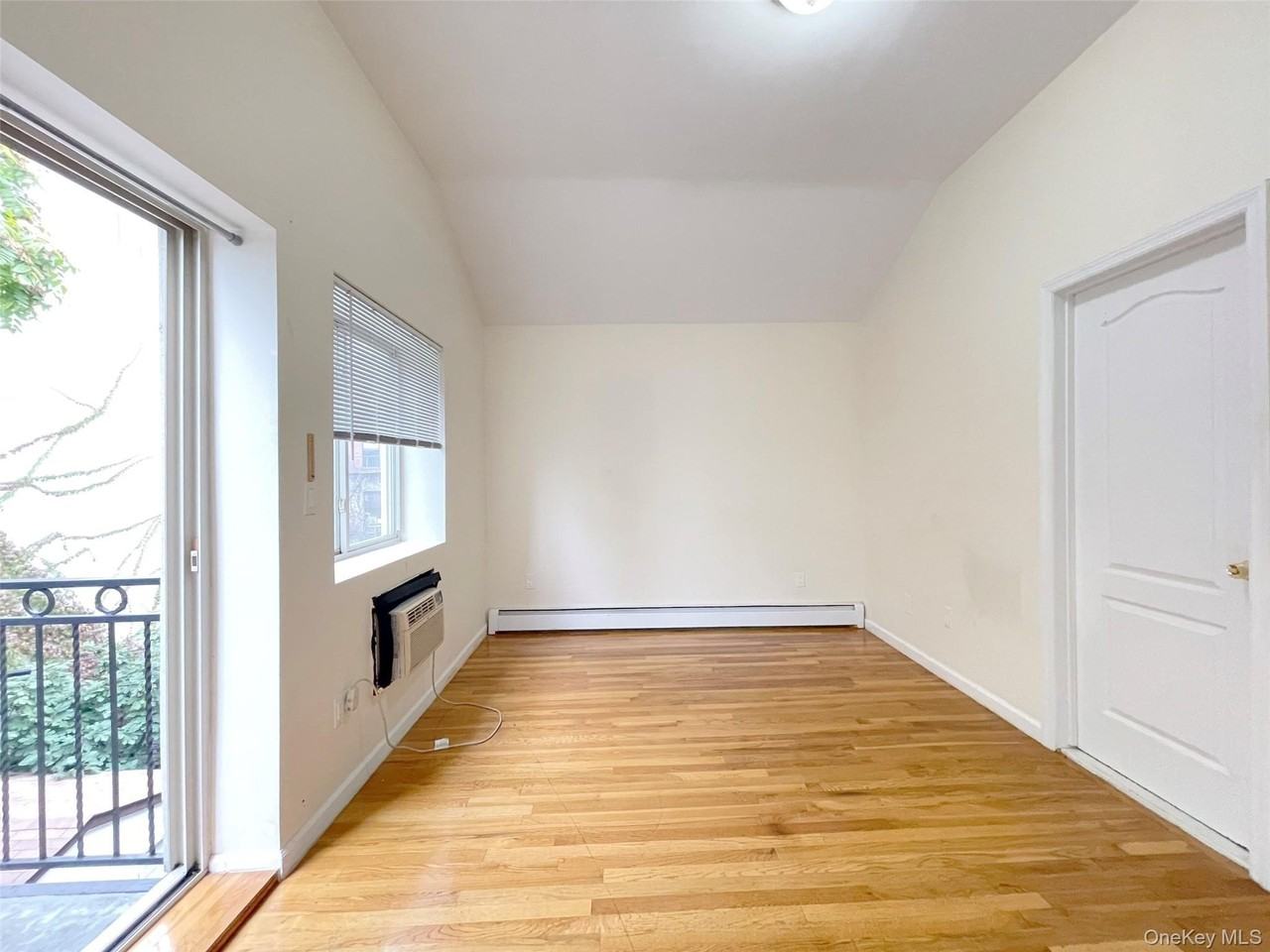 10-03 36th Avenue #2F - Photo 7 of 14