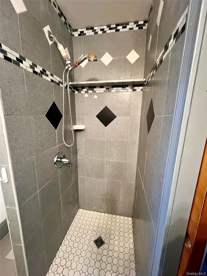 1612-1616 Route 9w Unit 20 #20 - Photo 5 of 5